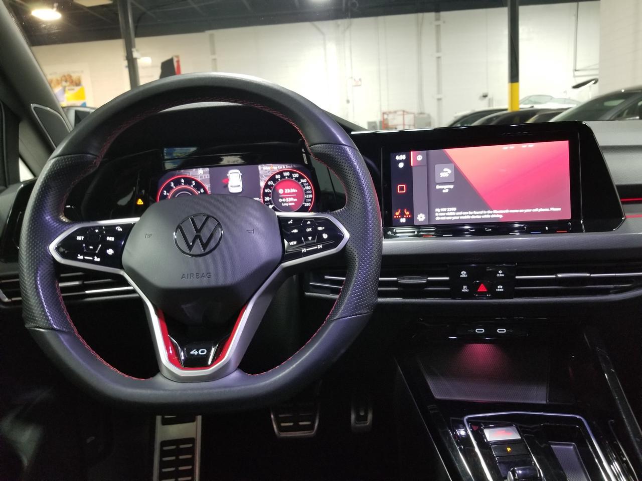 2023 Volkswagen Golf GTI 40th Anniversary (DSG) 4dr Hatchback Photo