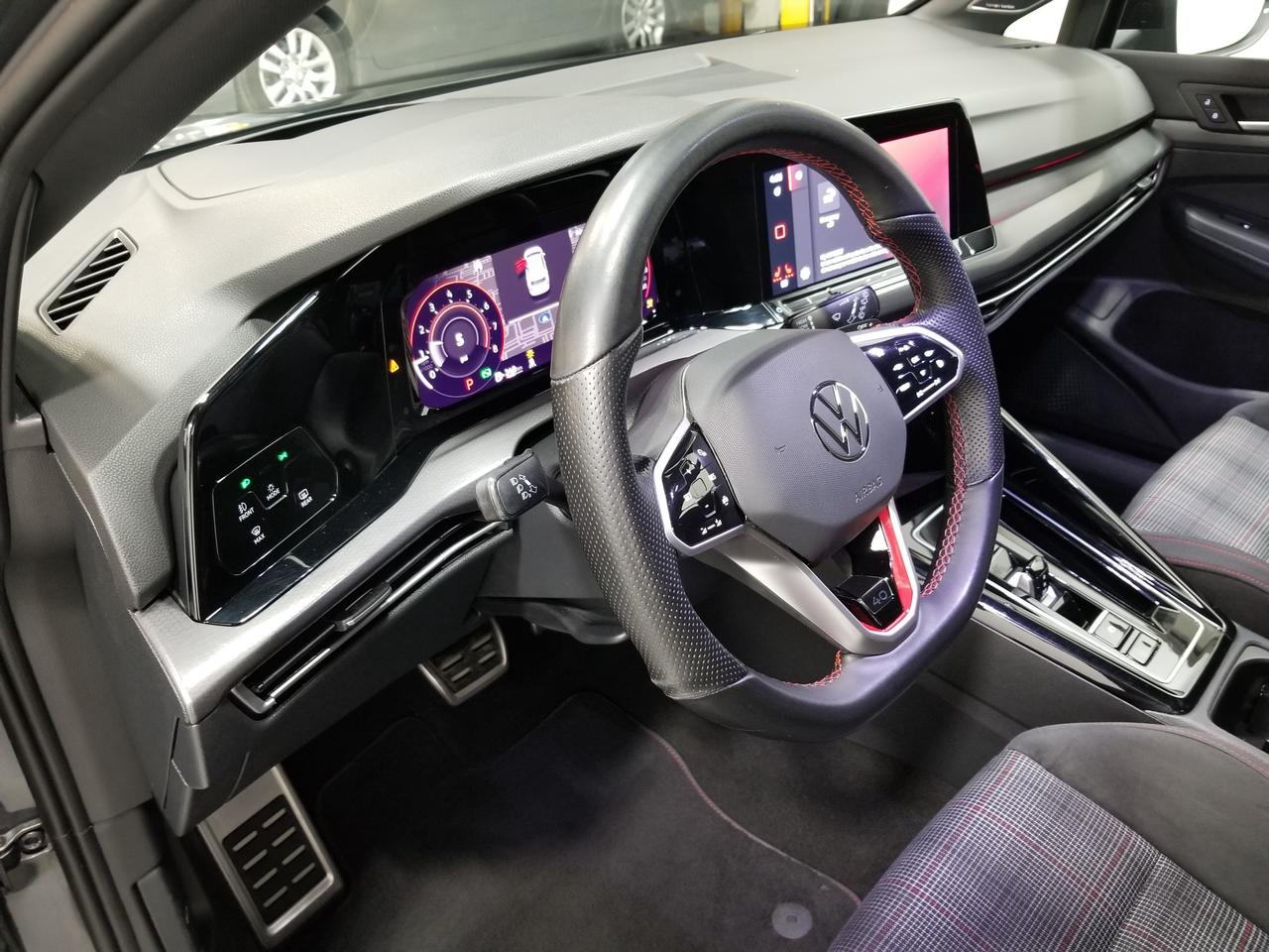 2023 Volkswagen Golf GTI 40th Anniversary (DSG) 4dr Hatchback Photo