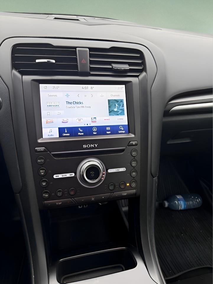 2020 Ford Fusion Energi Titanium 4dr Front-Wheel Drive Sedan Photo