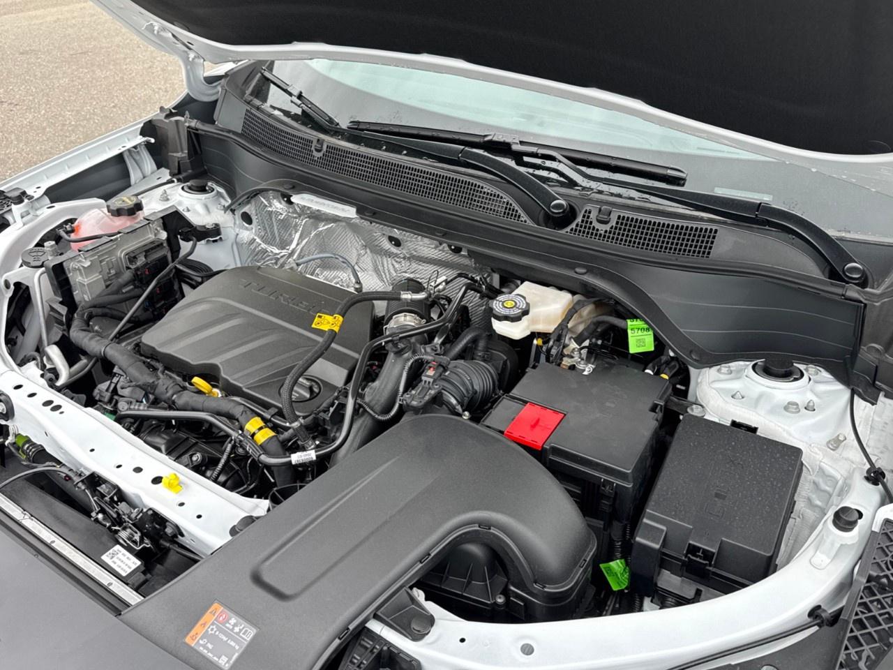 2026 Chevrolet Trax Fwd 4dr Lt Photo