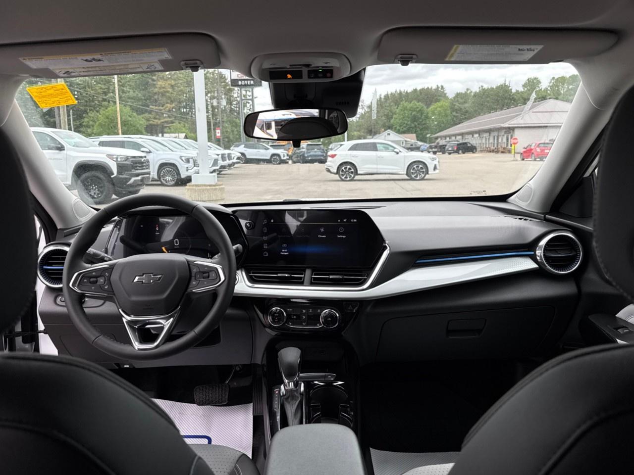 2026 Chevrolet Trax Fwd 4dr Lt Photo