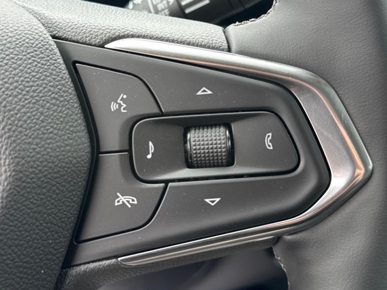 2026 Chevrolet Trax Fwd 4dr Lt Photo