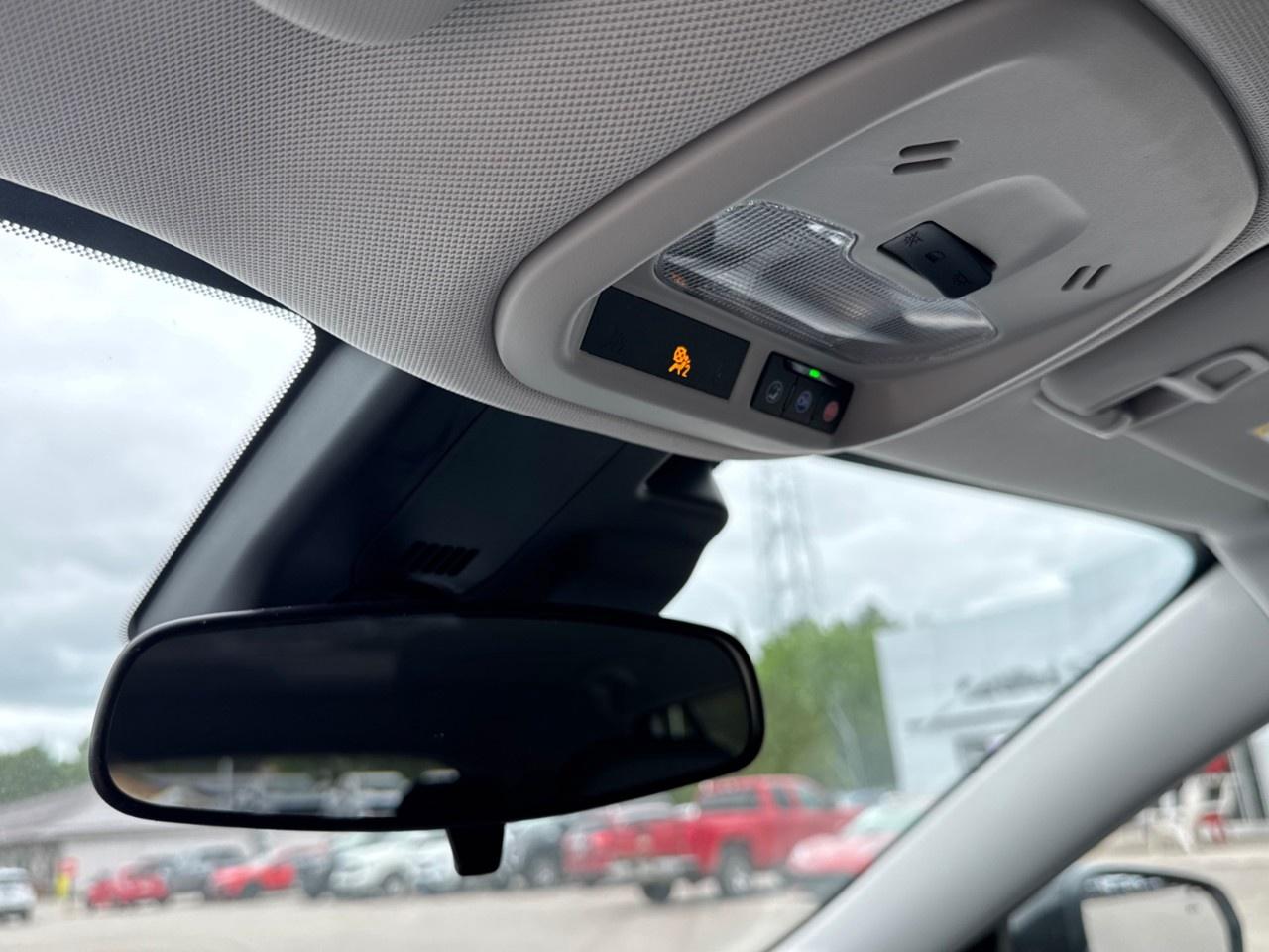2026 Chevrolet Trax Fwd 4dr Lt Photo