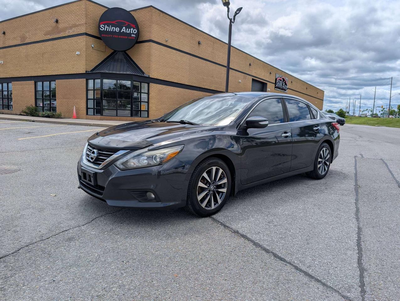 2016 Nissan Altima 2.5 SL Tech Leather Navigation Adaptive Cruise Photo