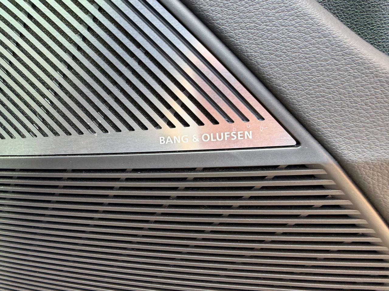 2021 Audi RS Q8 CARBON FIBER MASSAGE SEAT HEADS UP Photo