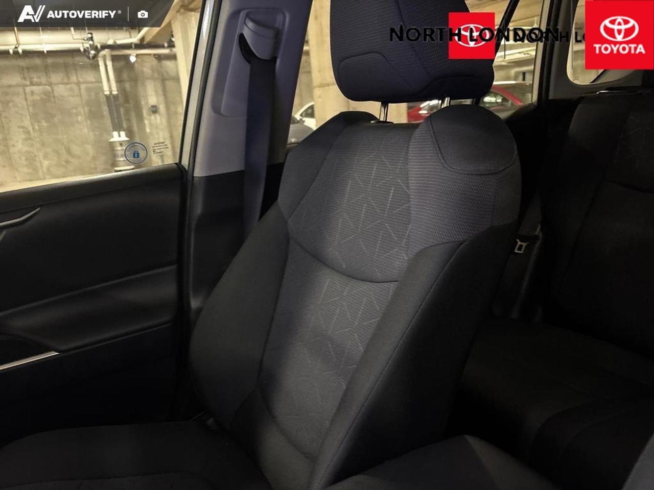 2025 Toyota RAV4 XLE 4dr All-wheel Drive Photo