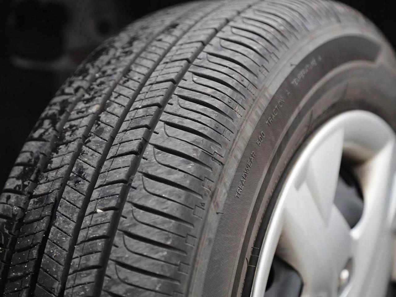 2023 Hyundai Venue Essential 4dr Front-Wheel Drive Photo