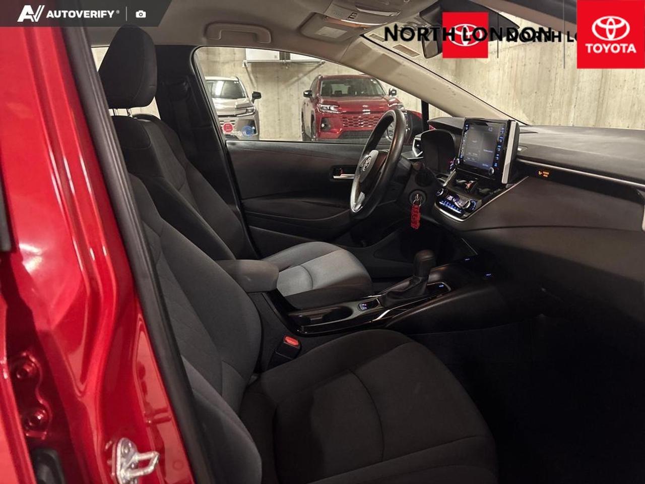 2020 Toyota Corolla LE (CVT) 4dr Sedan Photo
