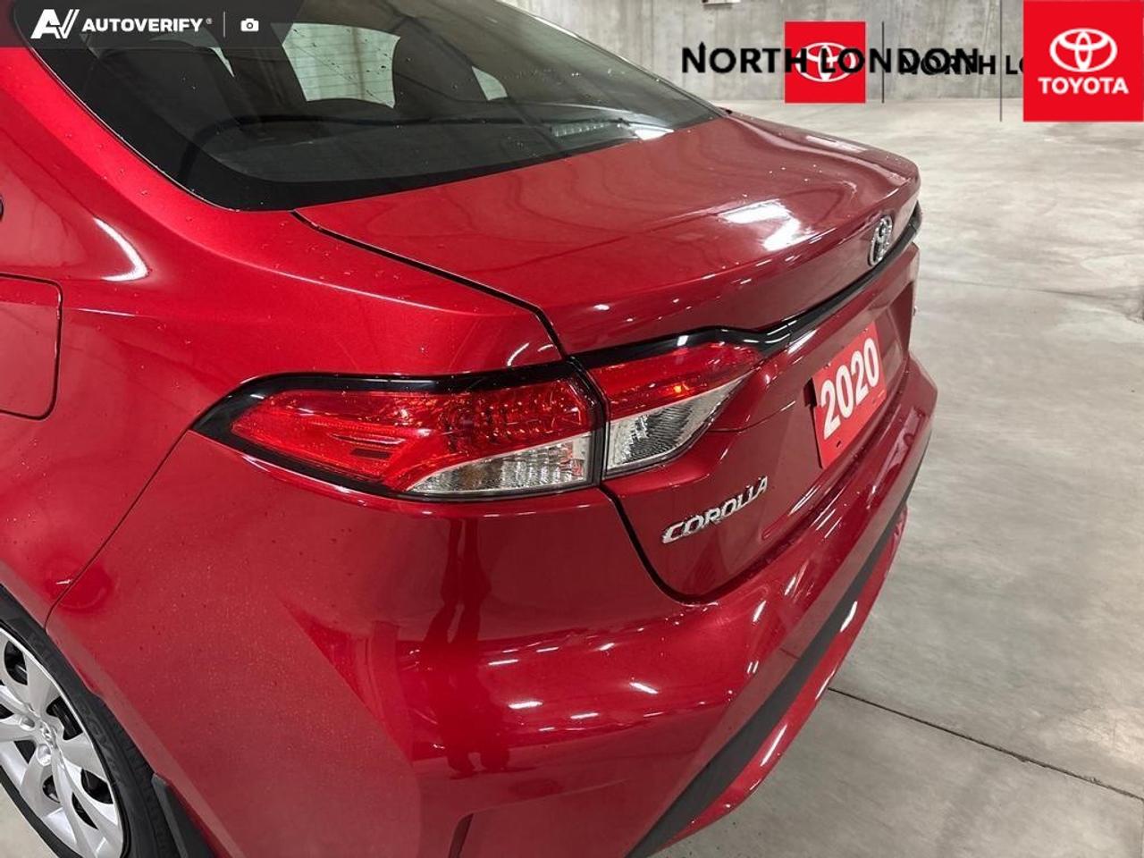 2020 Toyota Corolla LE (CVT) 4dr Sedan Photo