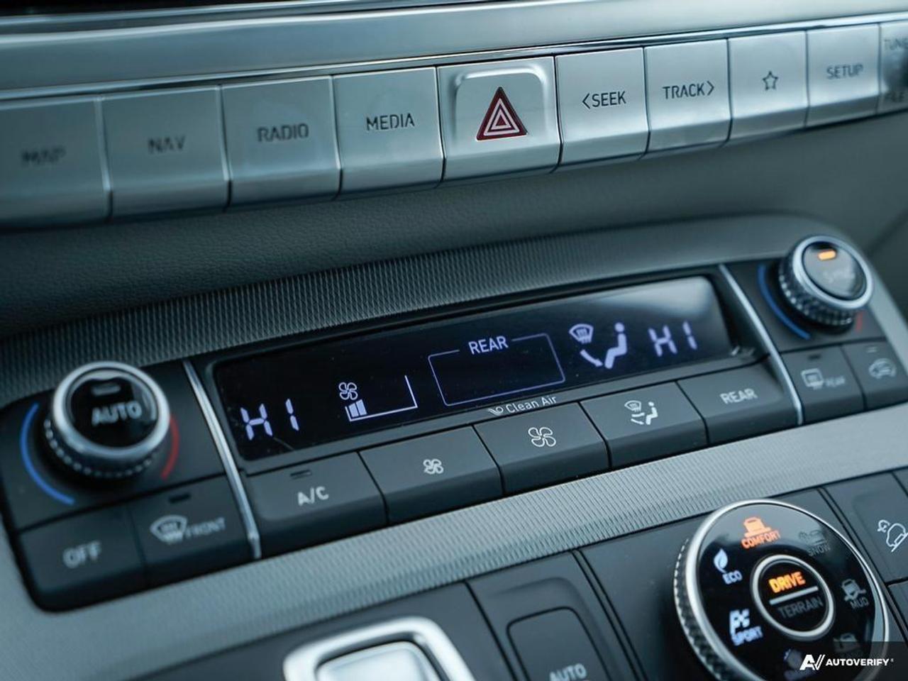 2022 Hyundai PALISADE Ultimate Calligraphy 4dr All-Wheel Drive Photo