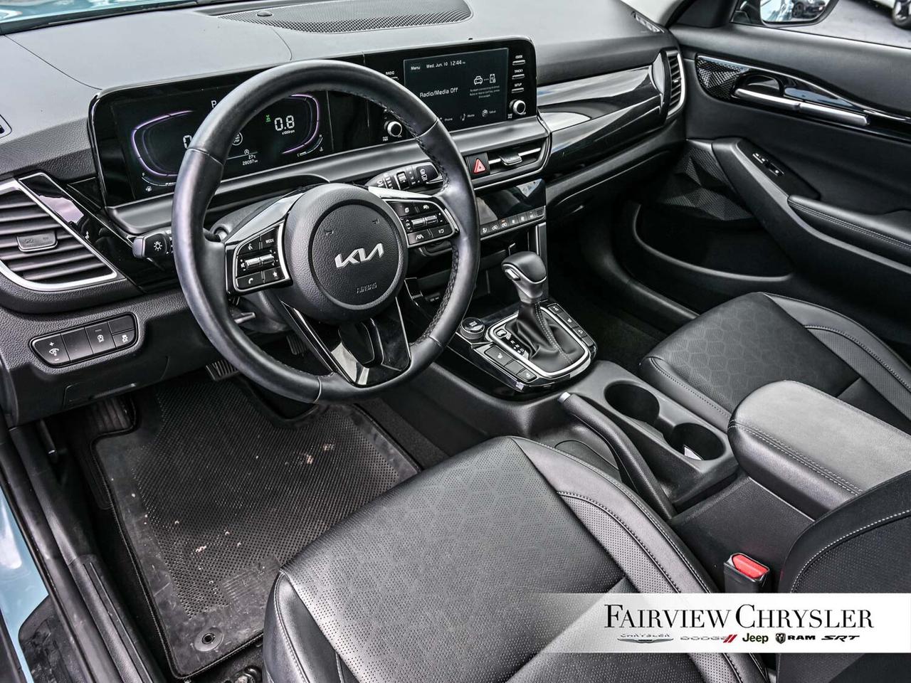 2024 Kia Seltos EX SUNROOF   LEATHER   HEATED SEATS   REMOTE START Photo