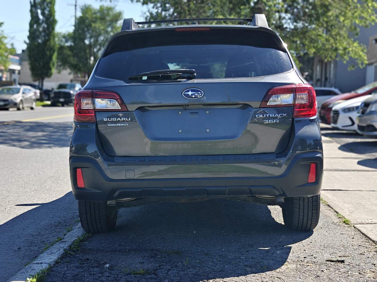 2019 Subaru Outback 3.6R Touring (CVT) 4dr All-Wheel Drive Photo