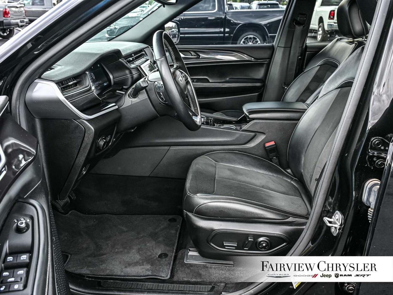 2021 Jeep Grand Cherokee L Laredo ALTITUDE   CARPLAY   PWR TAILGATE   REMOTE Photo