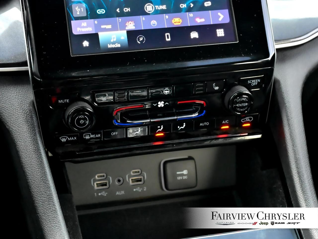 2021 Jeep Grand Cherokee L Laredo ALTITUDE   CARPLAY   PWR TAILGATE   REMOTE Photo
