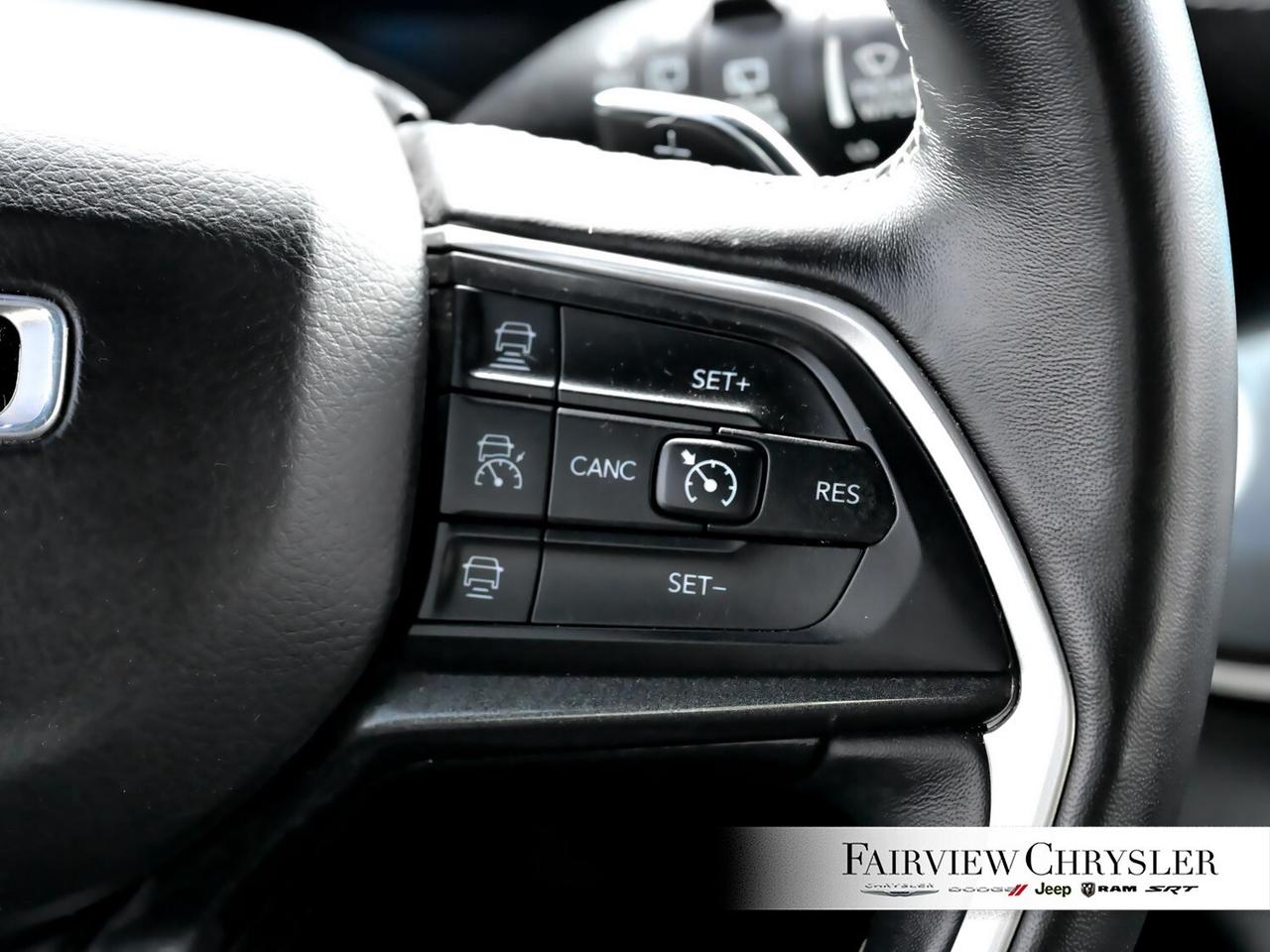 2021 Jeep Grand Cherokee L Laredo ALTITUDE   CARPLAY   PWR TAILGATE   REMOTE Photo