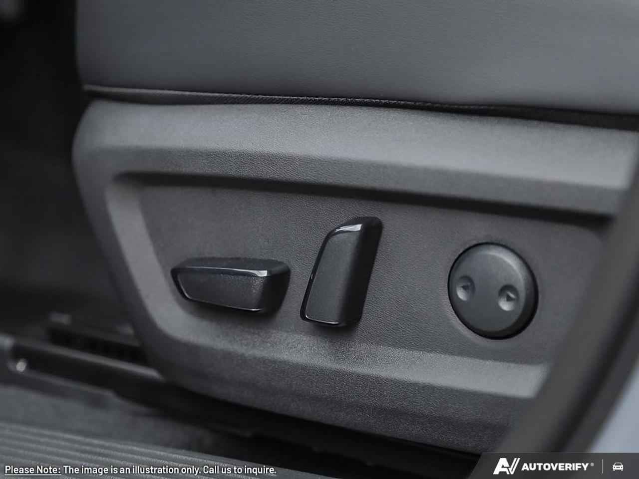 2026 Nissan Rogue Platinum Photo