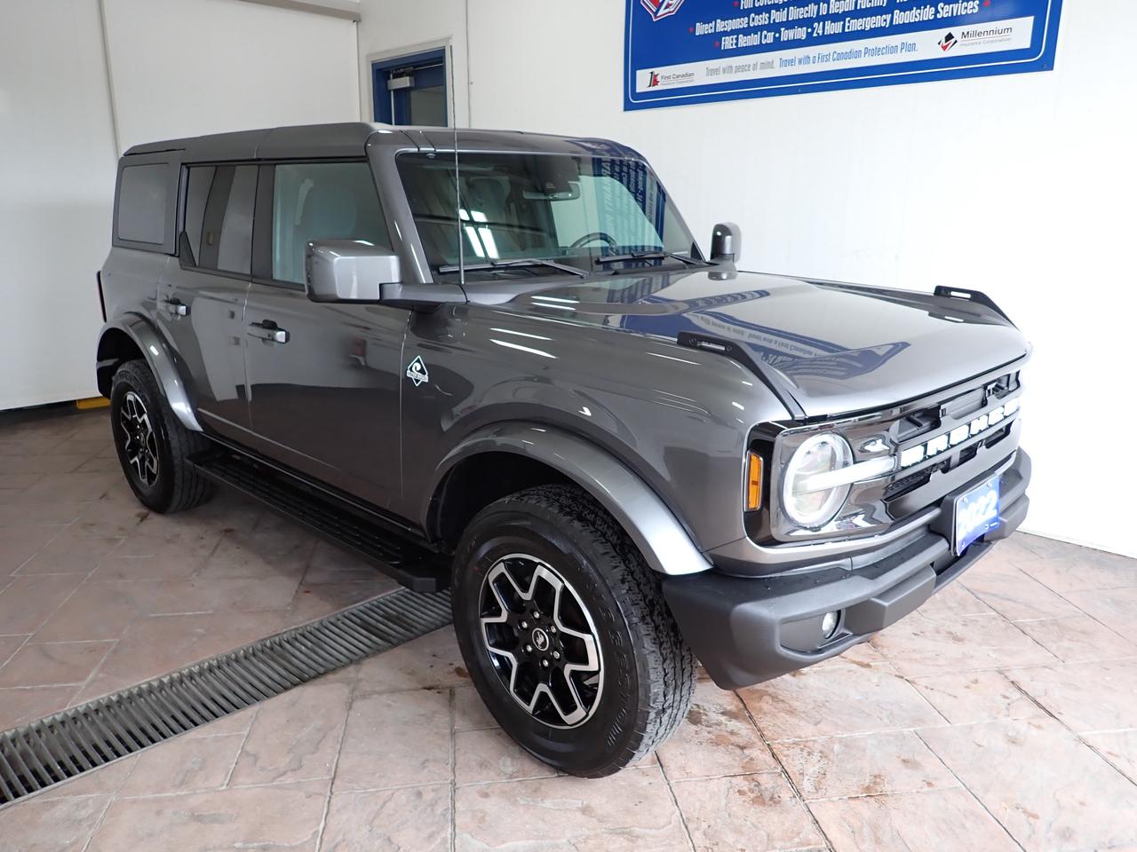 2022 Ford Bronco OUTER BANKS 4-DOOR NAVI 4WD Photo