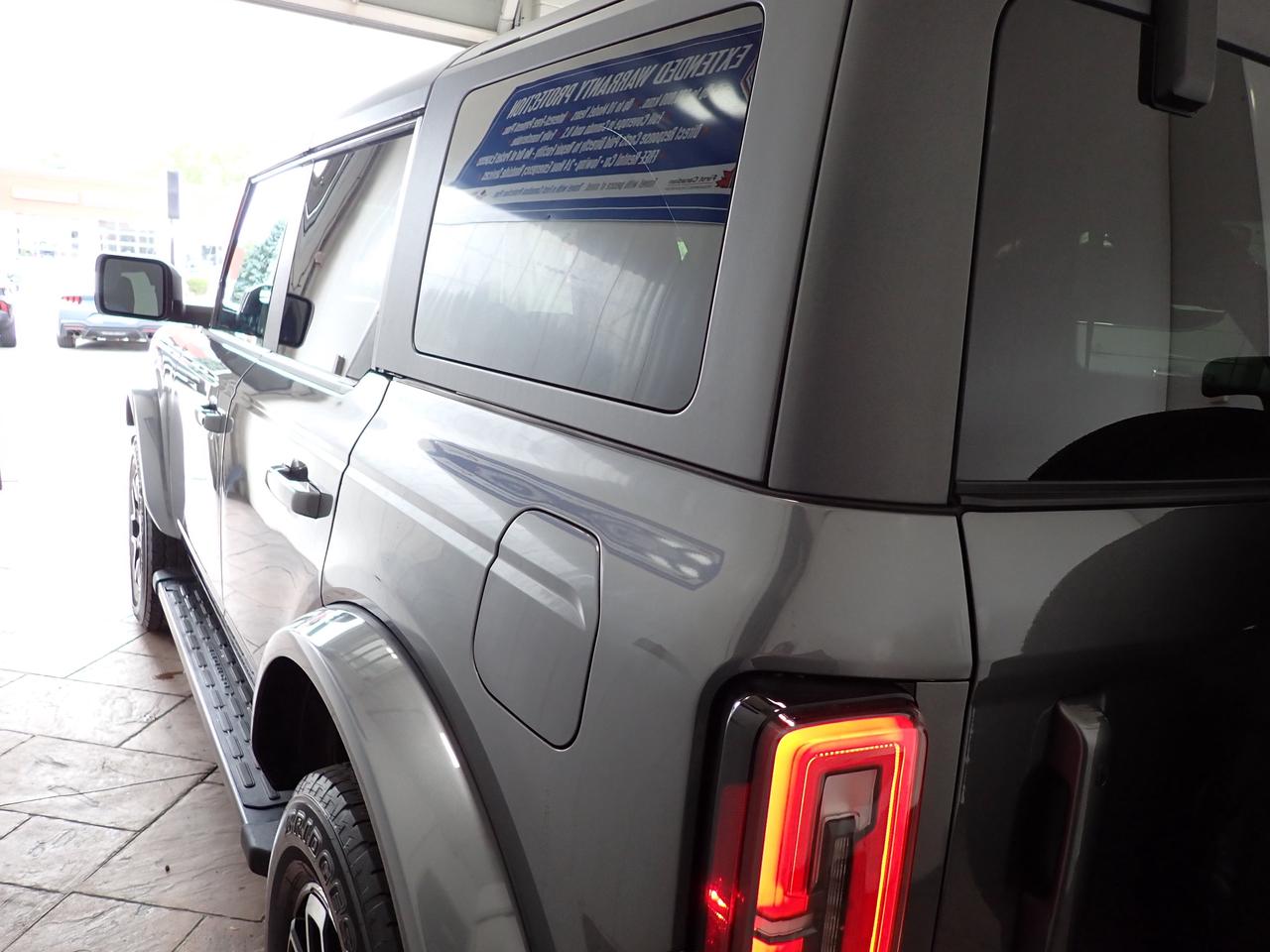2022 Ford Bronco OUTER BANKS 4-DOOR NAVI 4WD Photo