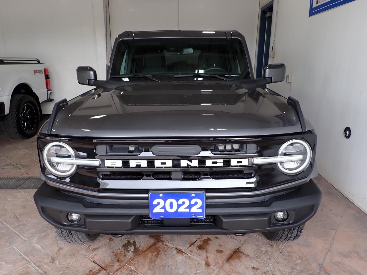 2022 Ford Bronco OUTER BANKS 4-DOOR NAVI 4WD Photo
