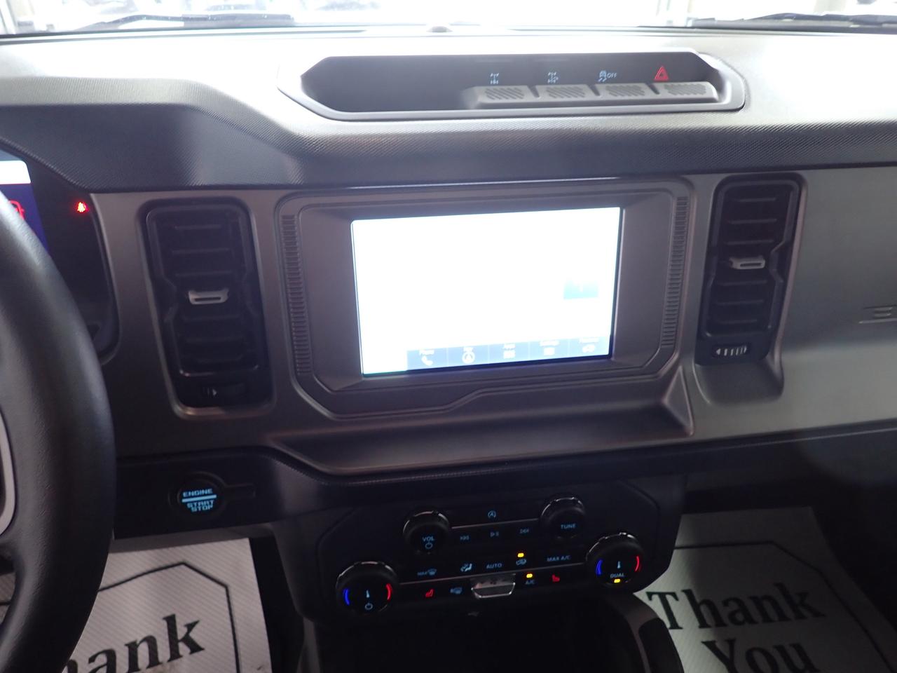 2022 Ford Bronco OUTER BANKS 4-DOOR NAVI 4WD Photo