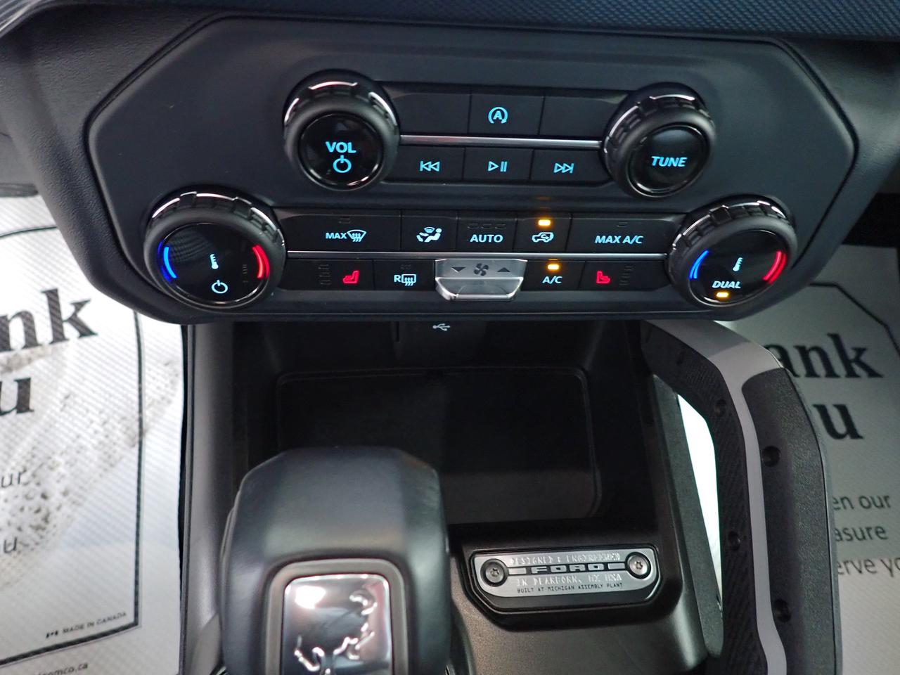 2022 Ford Bronco OUTER BANKS 4-DOOR NAVI 4WD Photo