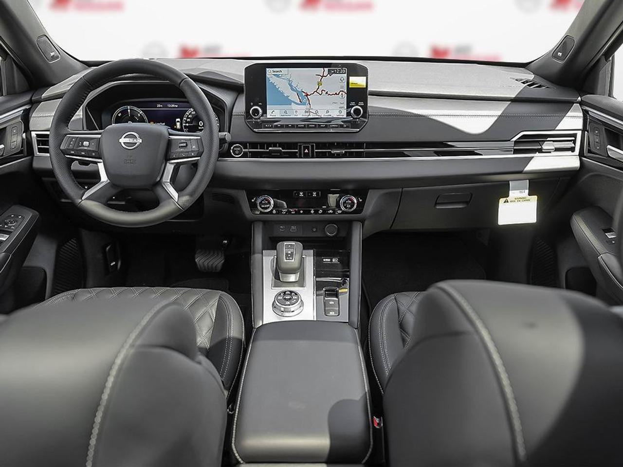 2026 Nissan Rogue Plug-In Hybrid Platinum Photo
