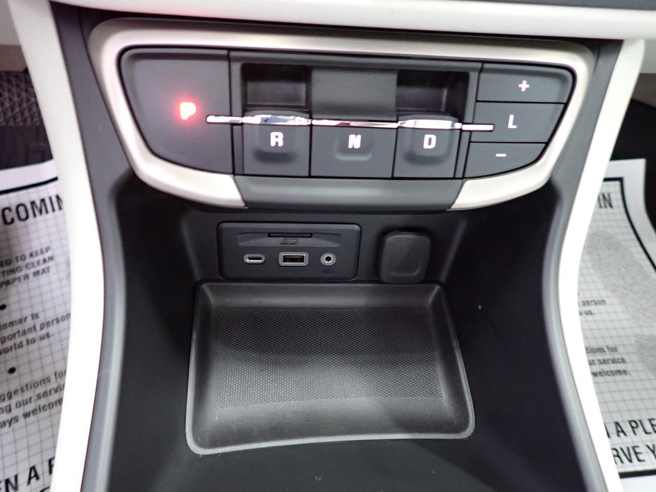 2024 GMC Terrain Denali AWD 4DR LEATHER SUNROOF Photo