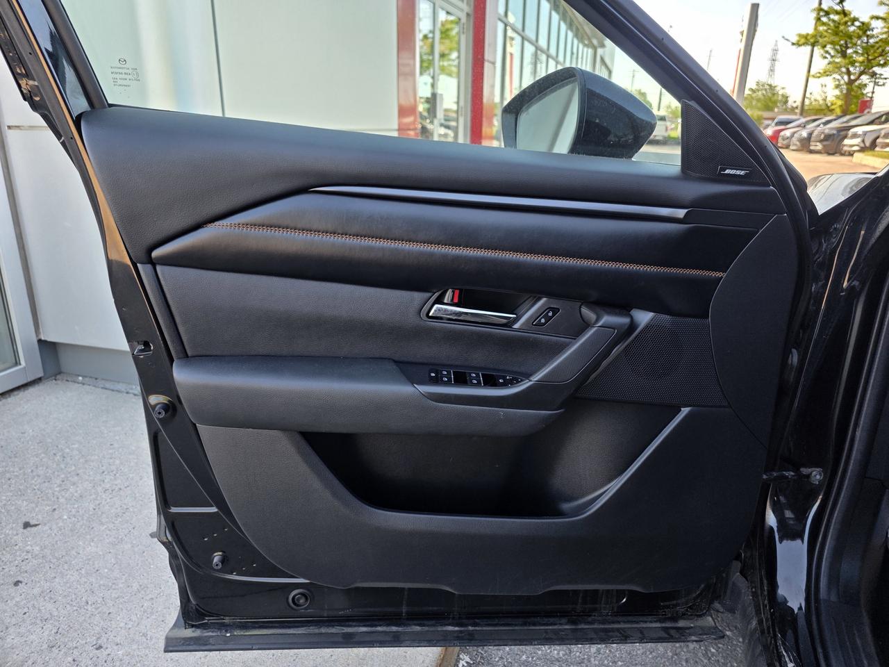 2023 Mazda CX-50 GT AWD | Leather | Moonroof | Apple Car Play | Photo
