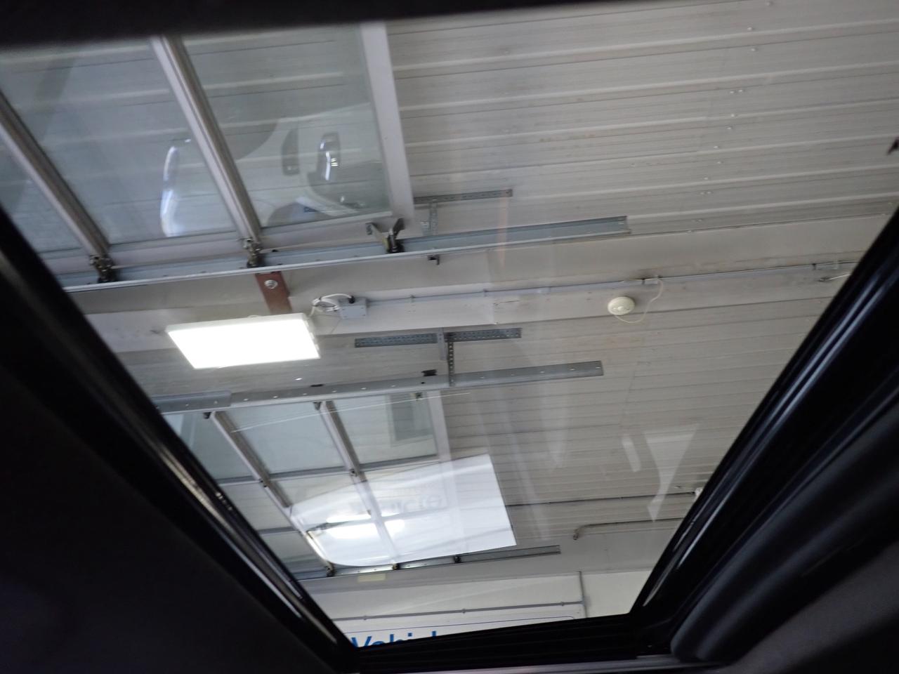 2026 GMC Sierra 1500 AT4 4WD CREW CAB LEATHR NAVI SUNROOF Photo