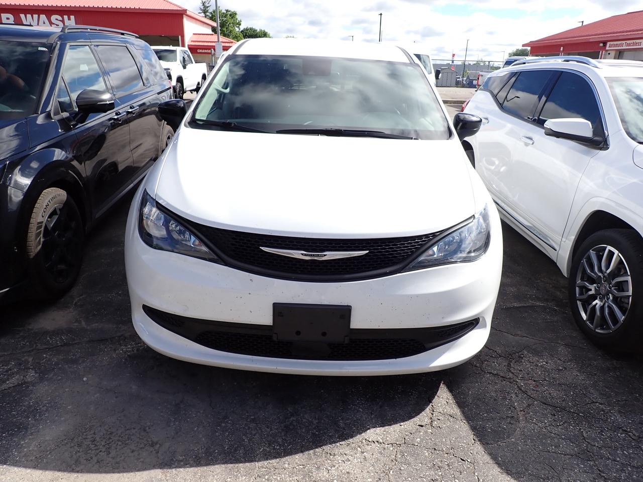2024 Chrysler Grand Caravan SXT 2WD Photo