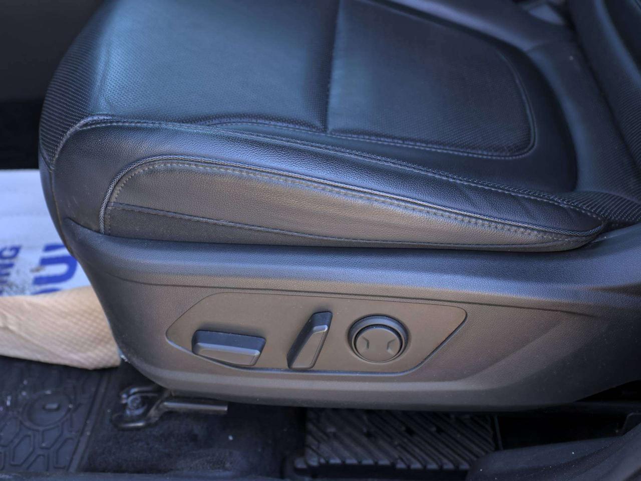 2025 Hyundai Tucson Ultimate AWD   HUD   Bose   Ventilated Seat Photo