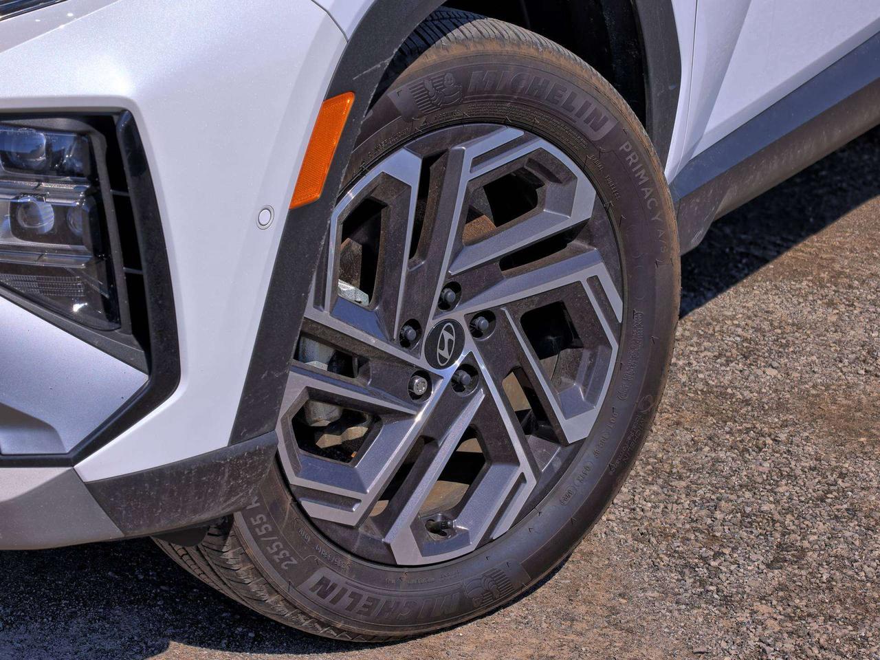 2025 Hyundai Tucson Ultimate AWD   HUD   Bose   Ventilated Seat Photo