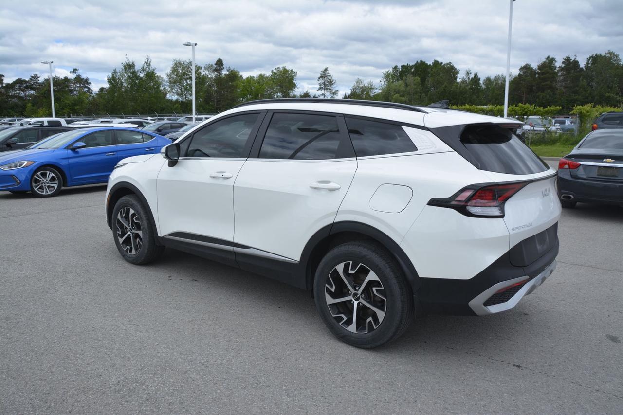 2023 Kia Sportage EX Photo