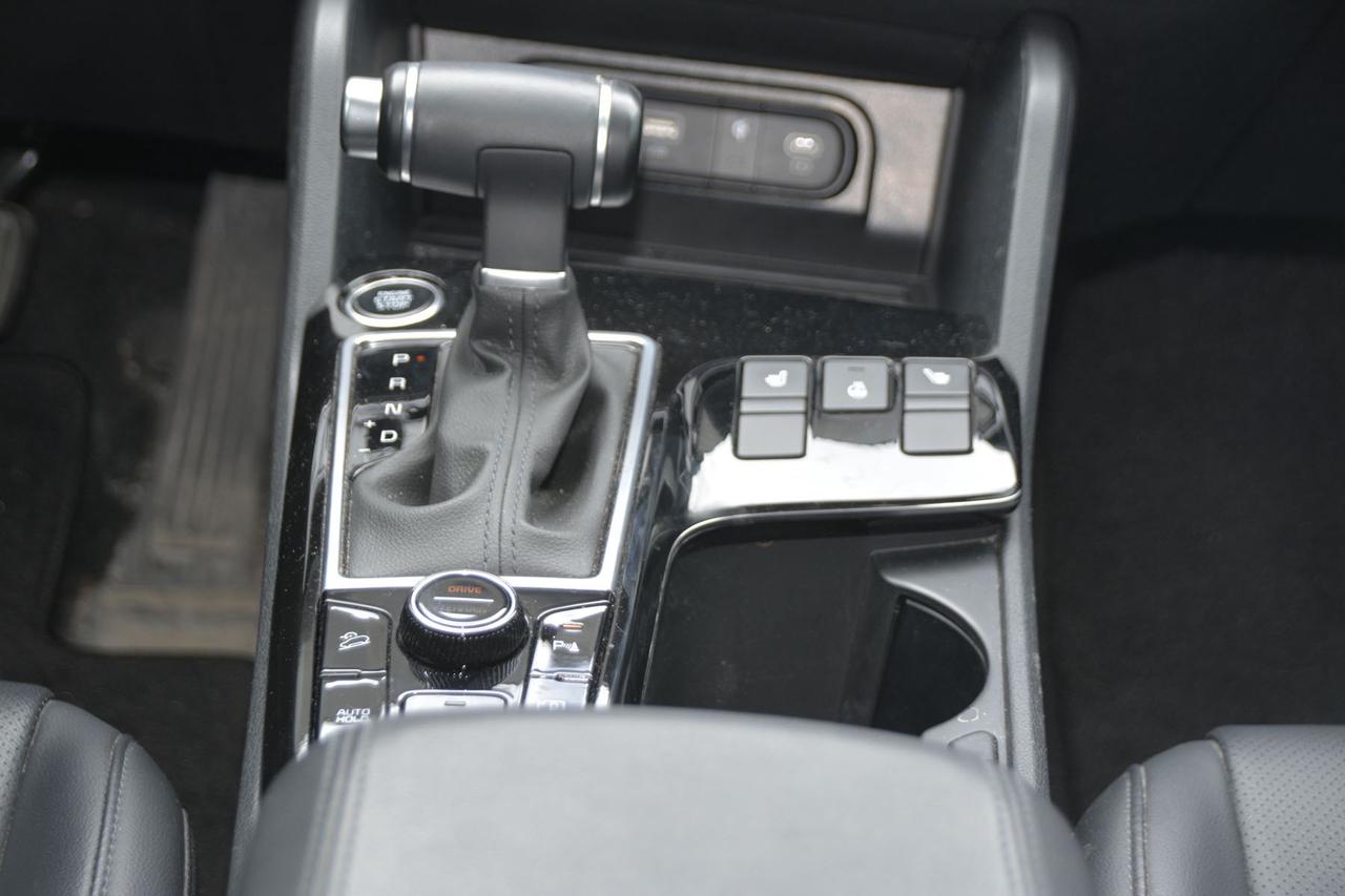 2023 Kia Sportage EX Photo