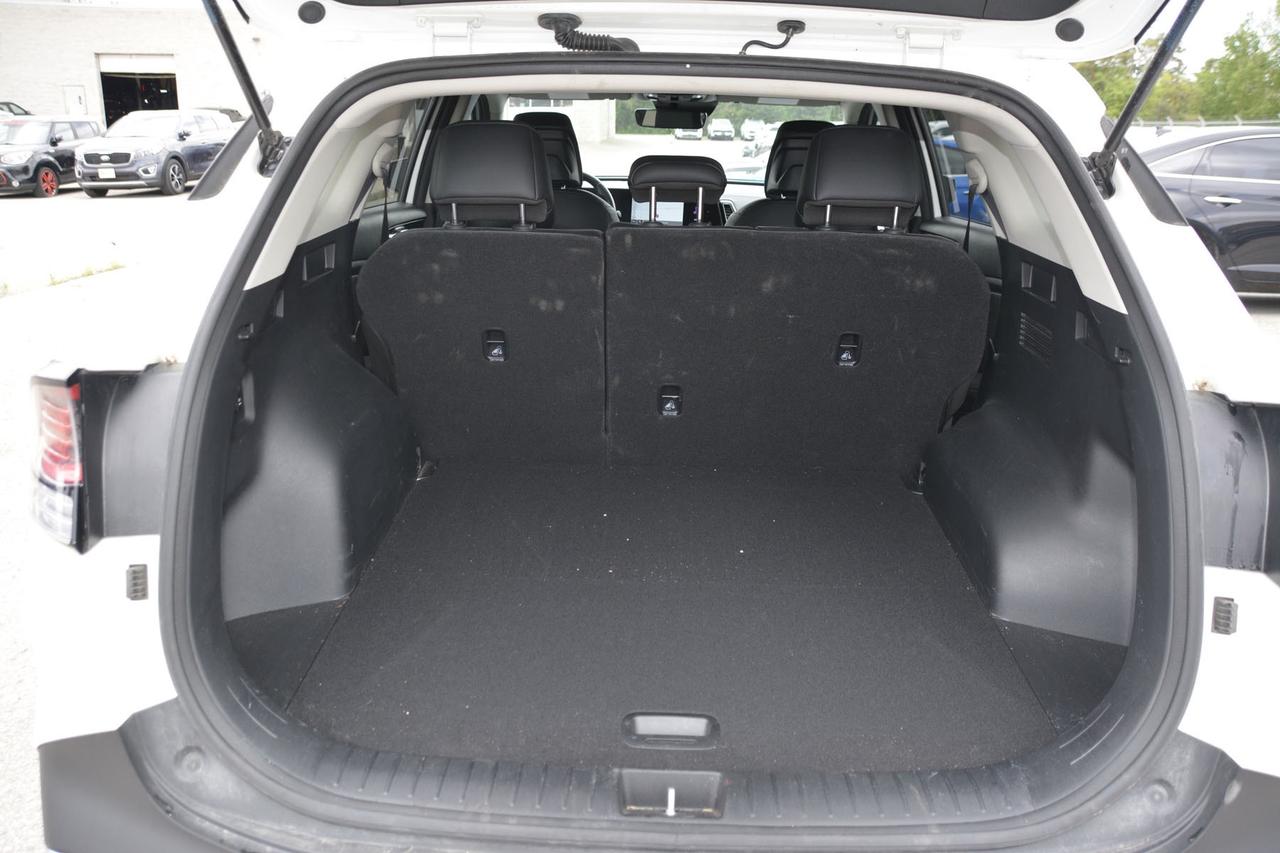2023 Kia Sportage EX Photo