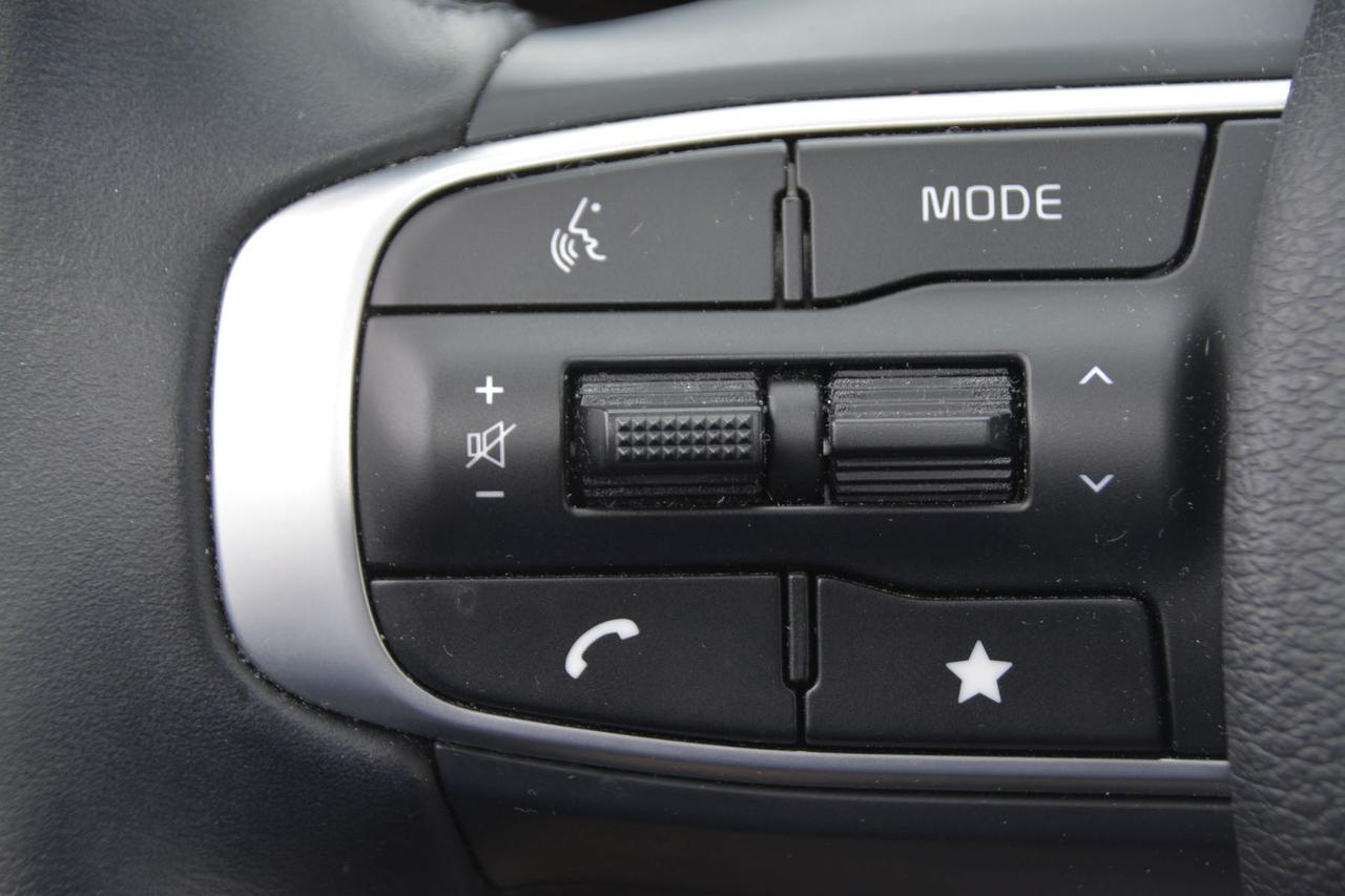 2023 Kia Sportage EX Photo
