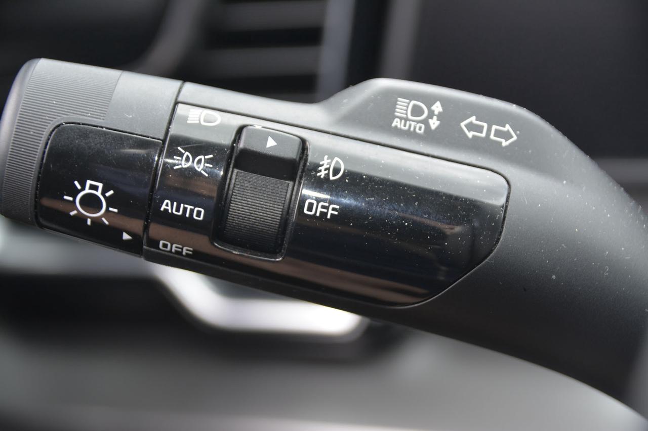 2023 Kia Sportage EX Photo