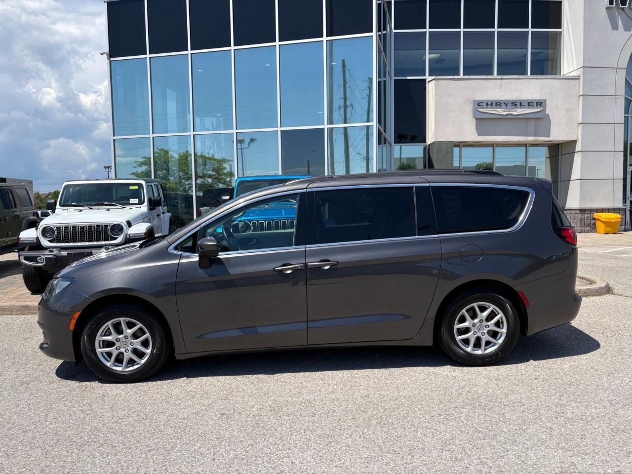 2021 Chrysler Grand Caravan SXT Front-Wheel Drive Passenger Van Photo