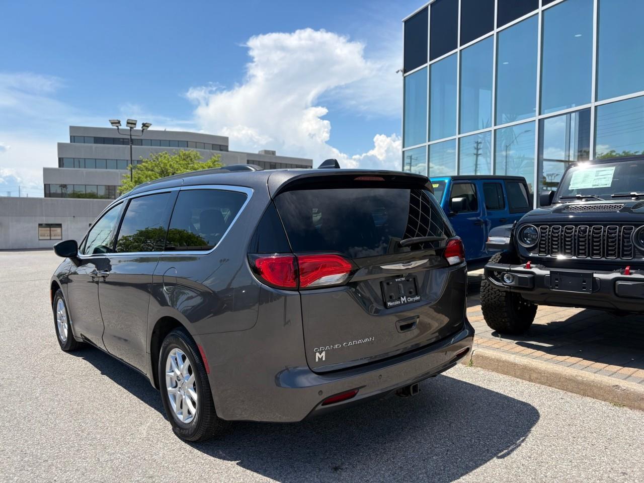 2021 Chrysler Grand Caravan SXT Front-Wheel Drive Passenger Van Photo