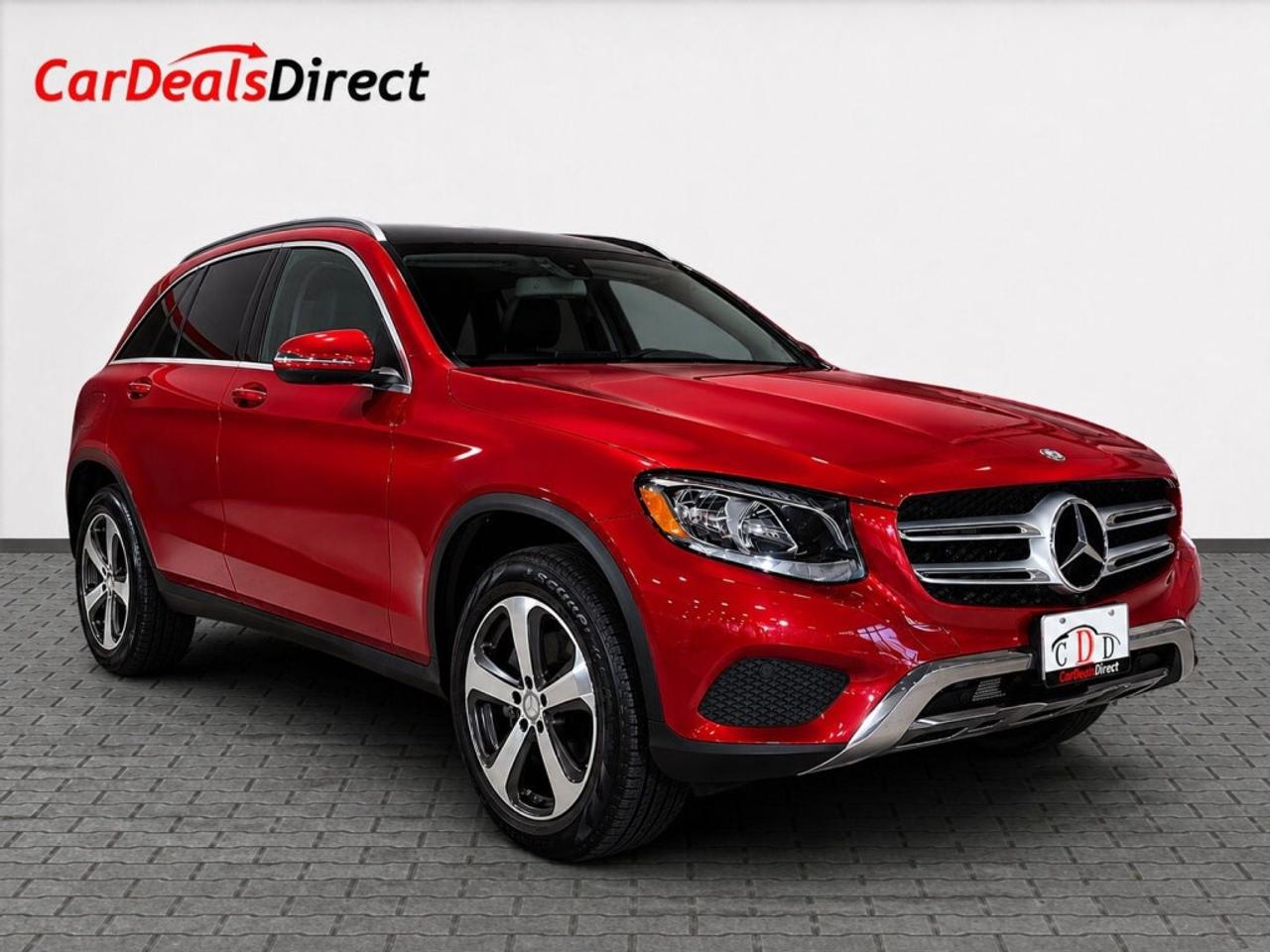 2017 Mercedes-Benz GLC300 GLC 300 4MATIC/NAVI/Sunroof/Leather/ Android/Clean Photo0