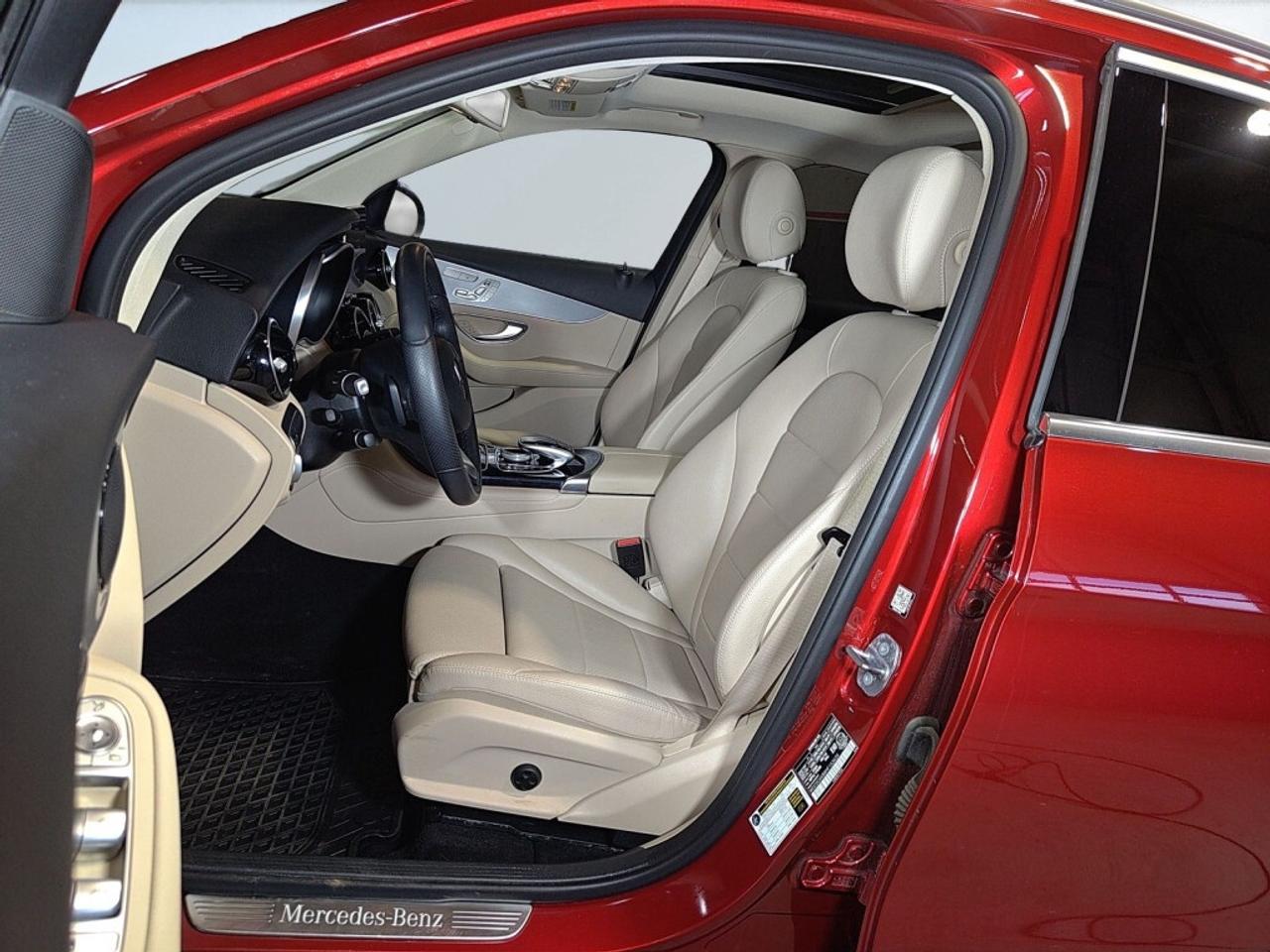 2017 Mercedes-Benz GLC300 GLC 300 4MATIC/NAVI/Sunroof/Leather/ Android/Clean Photo