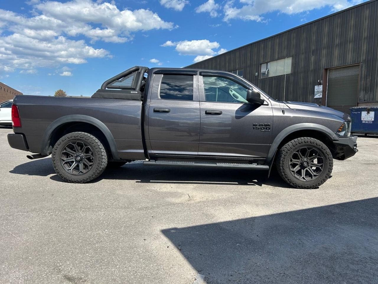 2021 RAM 1500 Classic Express 4x4 Crew Cab/Big Screen/NAVI/Android/Lots Photo