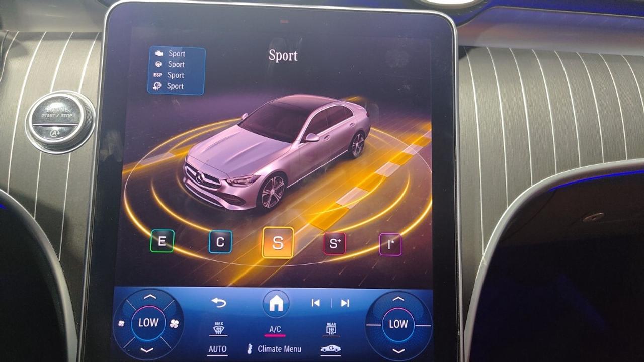 2023 Mercedes-Benz C-Class C300 AMG Pkg 4MATIC/NAVI/Drive Assist/Car Play/Lea Photo