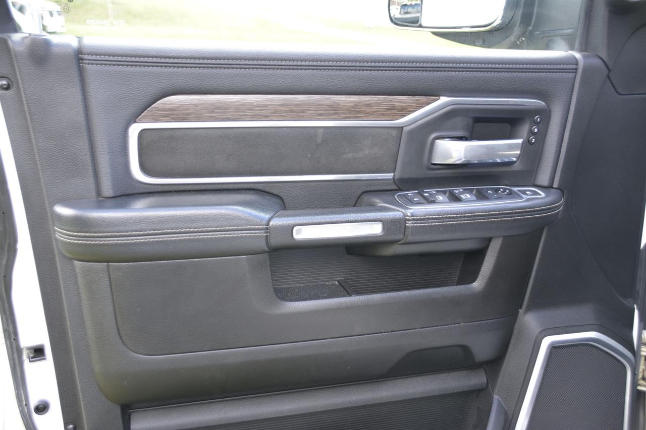 2019 RAM 2500 Laramie Photo