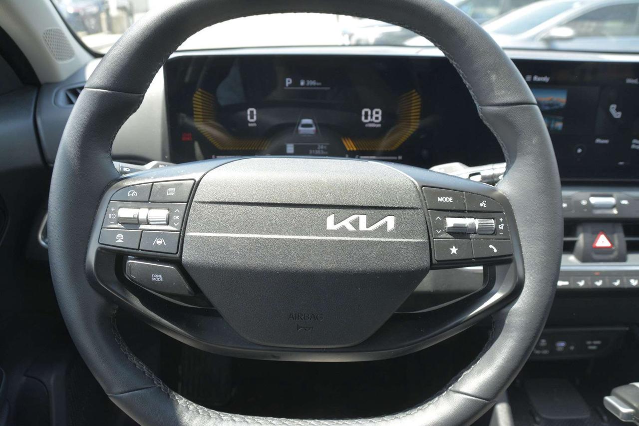 2025 Kia K4 EX Photo