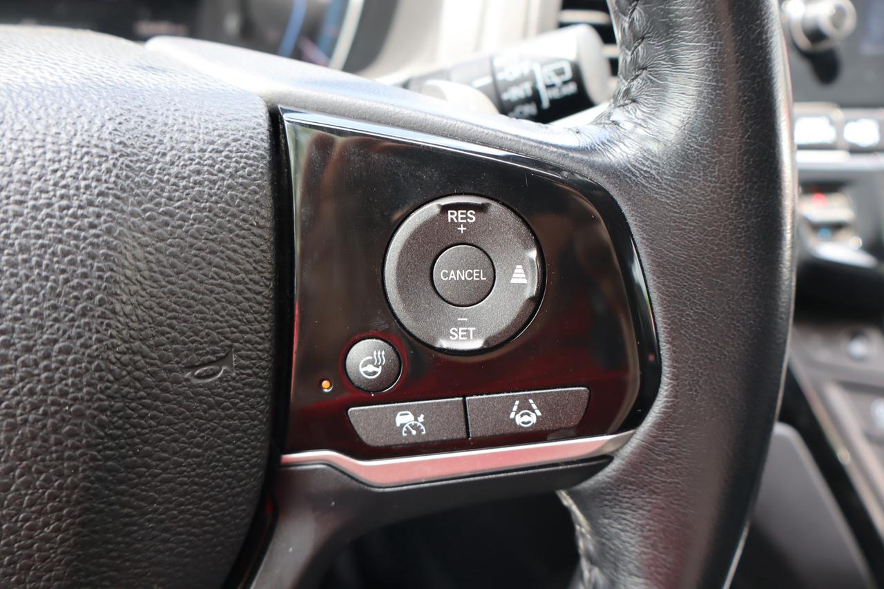2022 Honda Odyssey EX-L Navi Passenger Van Photo