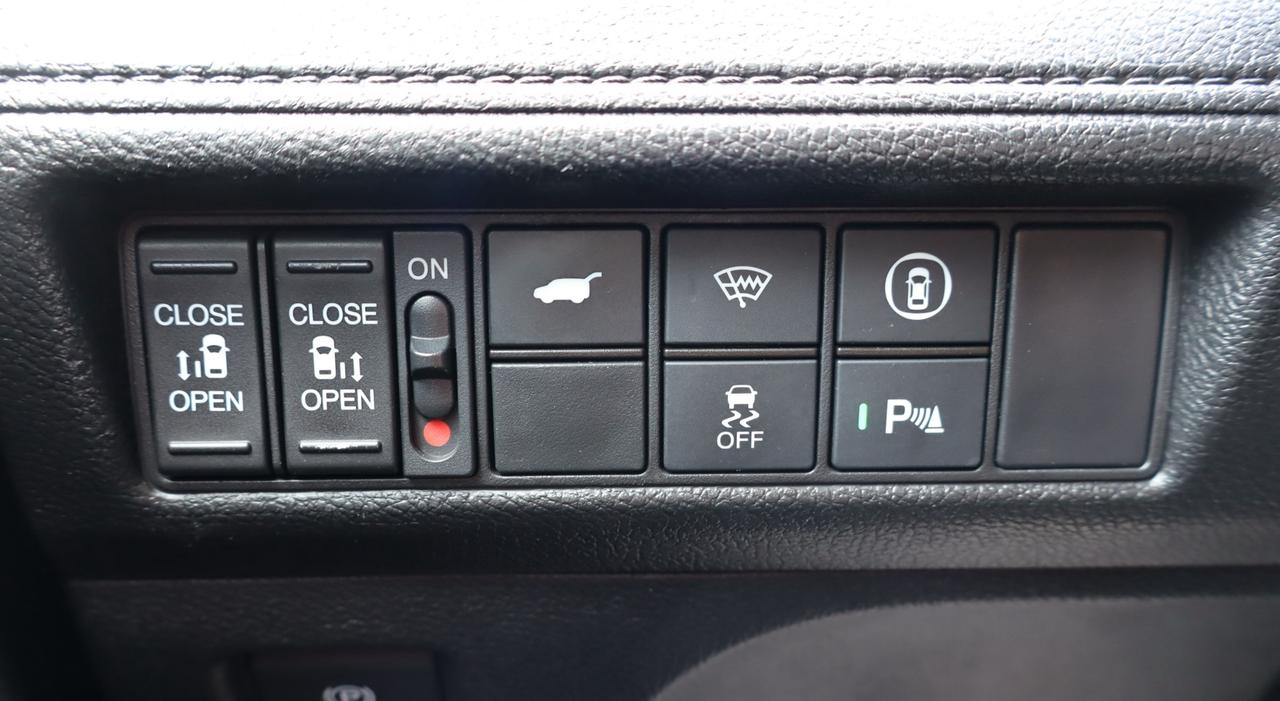 2022 Honda Odyssey EX-L Navi Passenger Van Photo