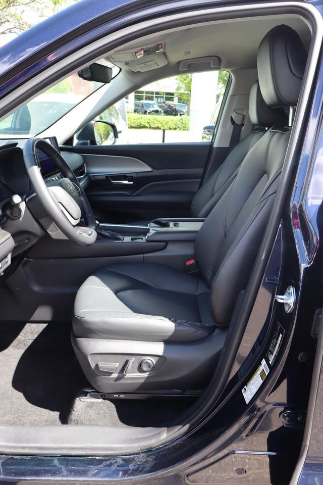 2024 Toyota Grand Highlander Hybrid XLE 4dr All-Wheel Drive Photo