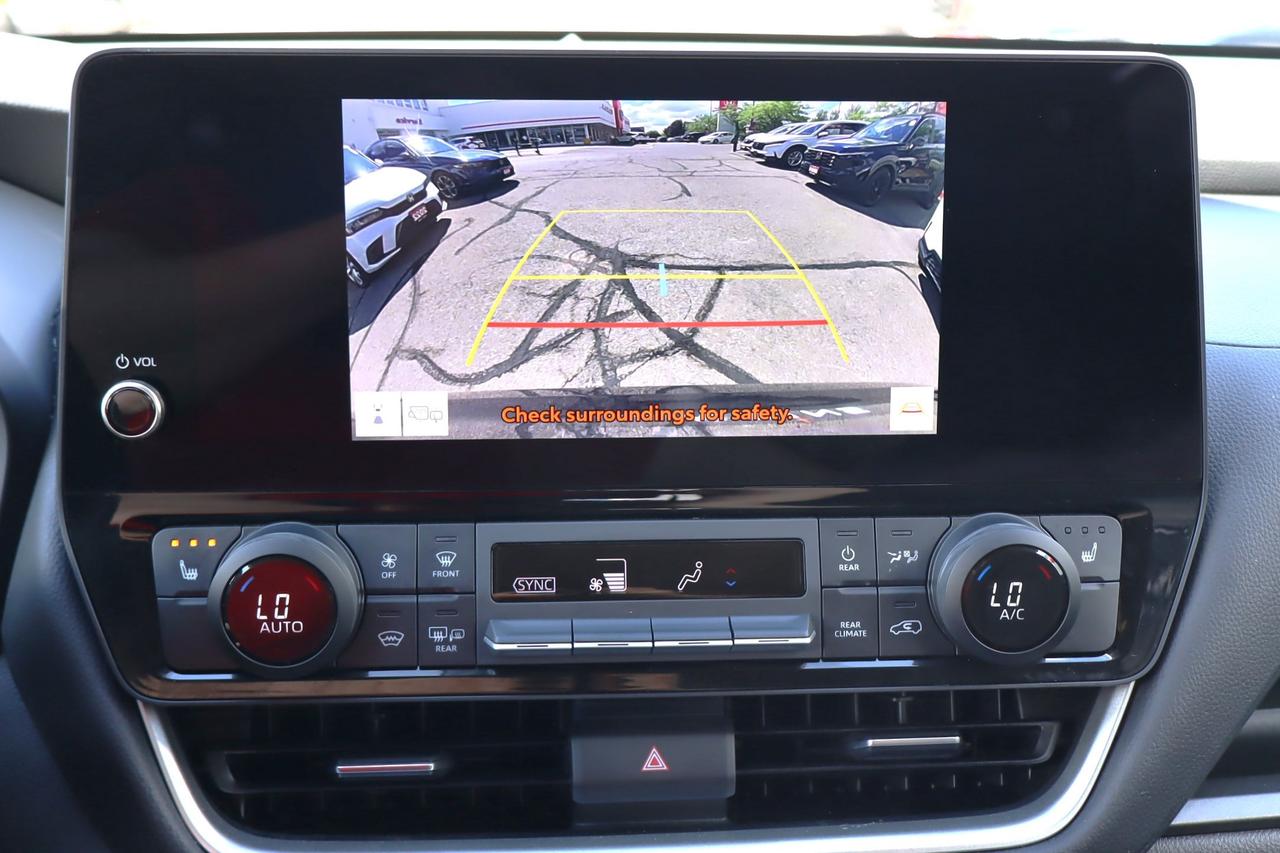 2024 Toyota Grand Highlander Hybrid XLE 4dr All-Wheel Drive Photo