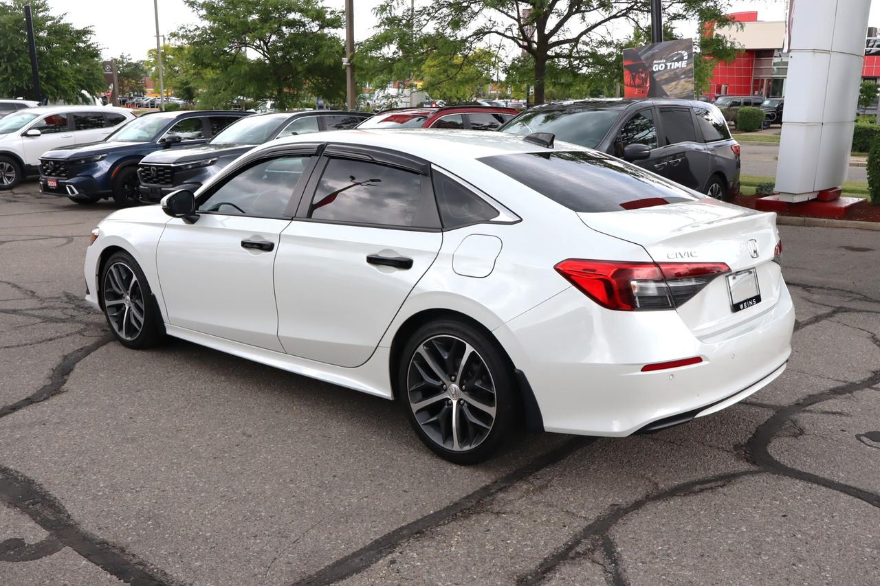 2024 Honda Civic Touring 4dr Sedan Photo2